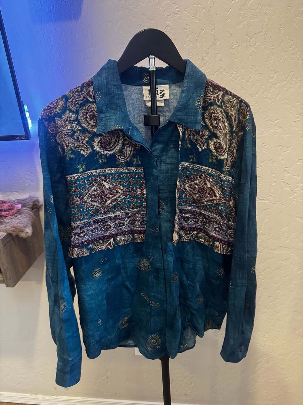 Miz California Vintage Blue Button Front Western Style Tapestry Paisley Shirt